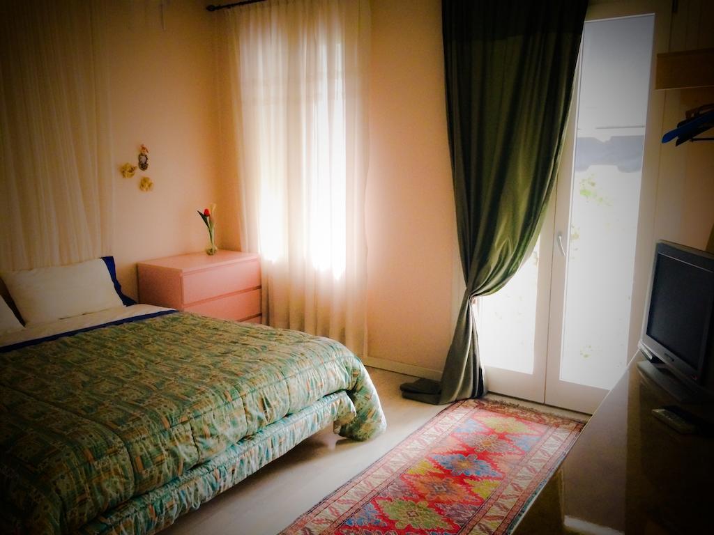 San Martino di Lupari Bed & Breakfast Don Carlos חדר תמונה