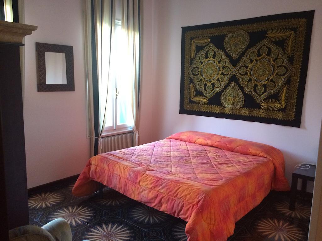 San Martino di Lupari Bed & Breakfast Don Carlos חדר תמונה